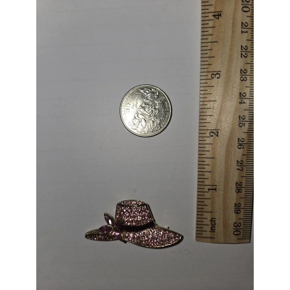 90s Vintage MONET Rhinestone Sun Hat Pink Brooch GoldTone/Enamel‎ Pink Pin